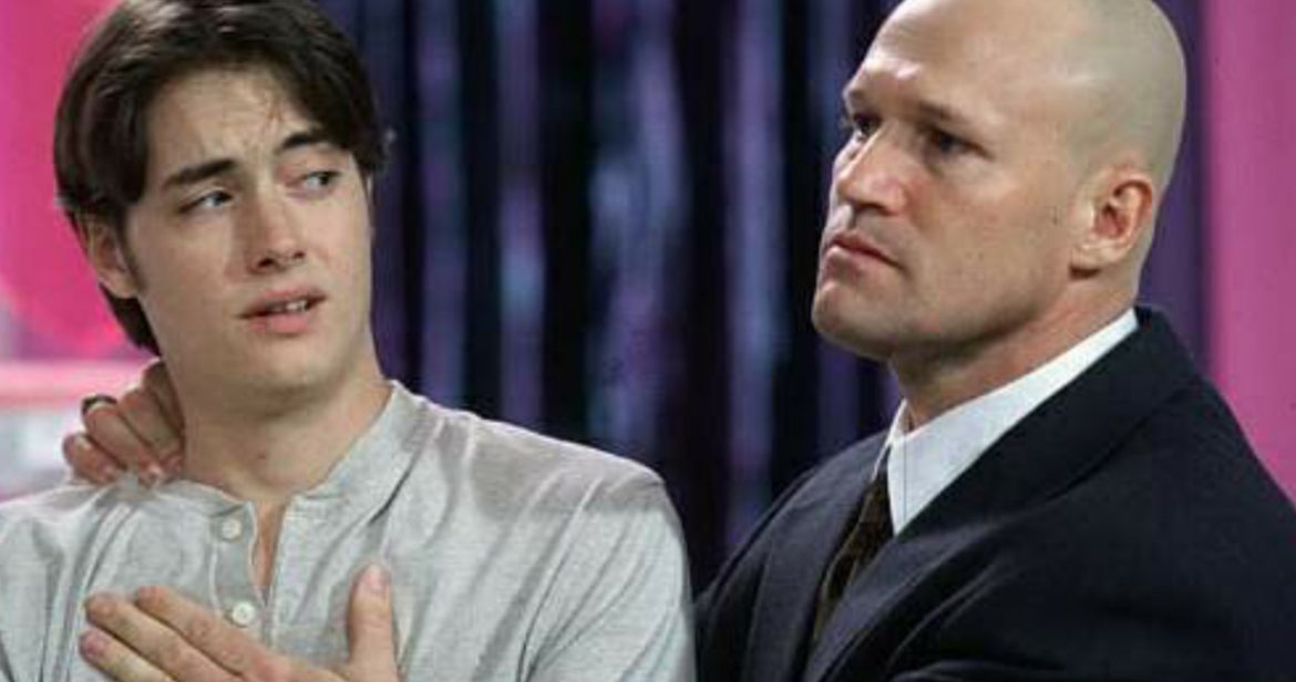 Mallrats 2 trae a Michael Rooker de vuelta como Svenning

